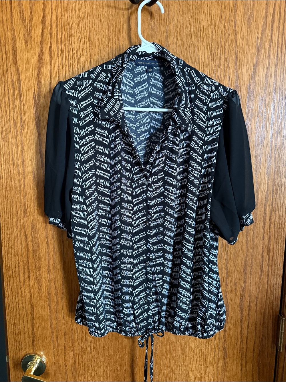 Adrienne Vittadini Black & White Printed Short-Sleeve Drawstring Blouse